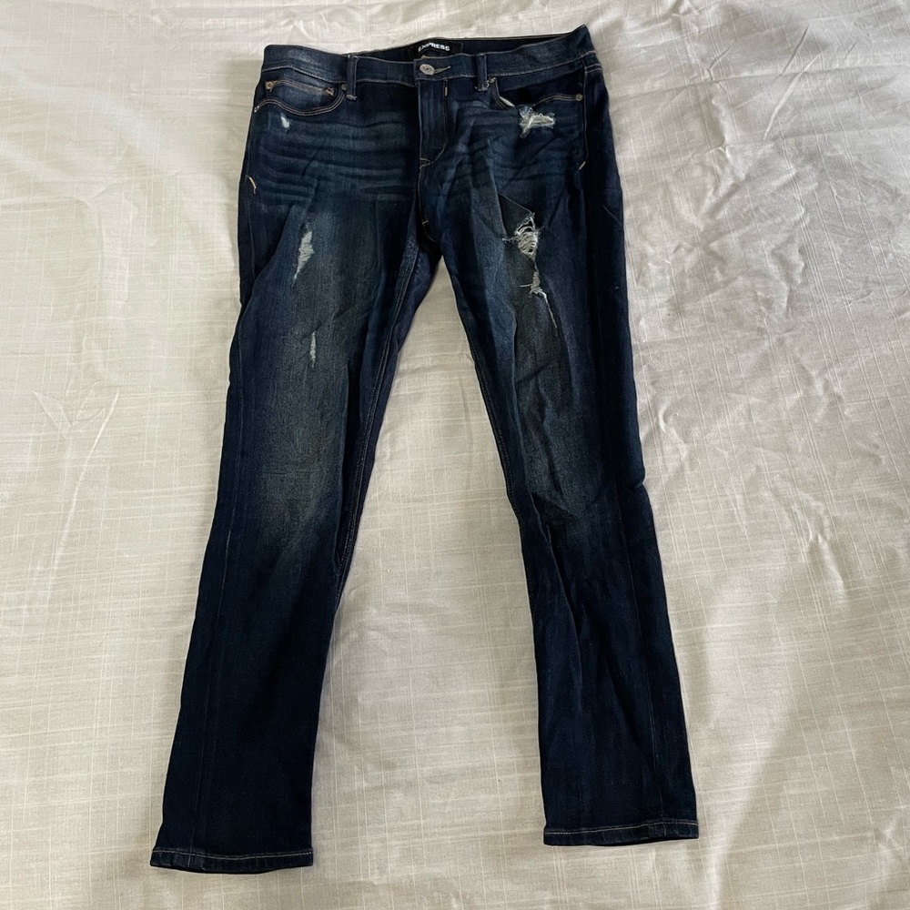 Express Stretch Mid Rise Jeggings - 10 Short